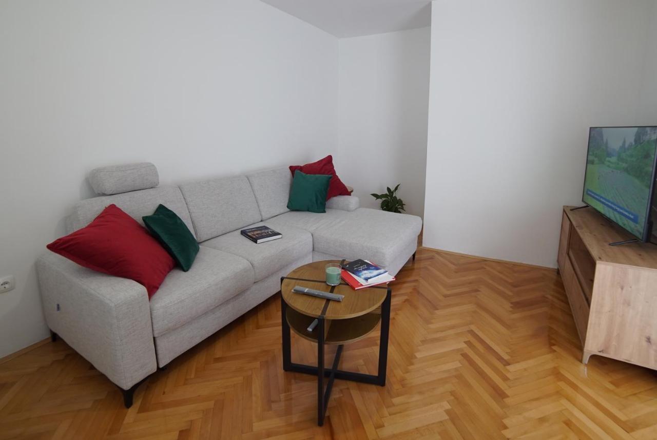 Simon'S Apartment Zadar Buitenkant foto